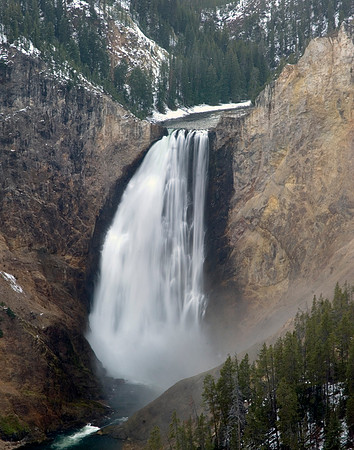 YELLOWSTONE NATIONAL PARK